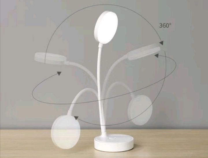 Настольная лампа