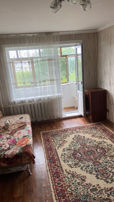 В продаже 1-комнатная квартира в самом центре города.