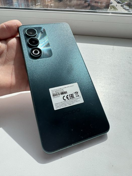 Срочно! Смартфон Oppo A5 256 Гб б/у 2 месяца