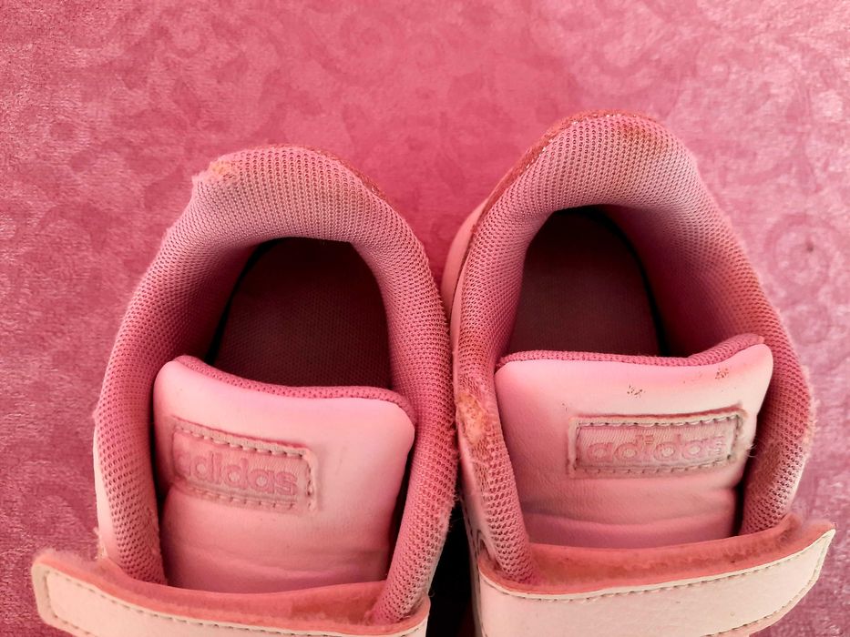 Маратонки Adidas