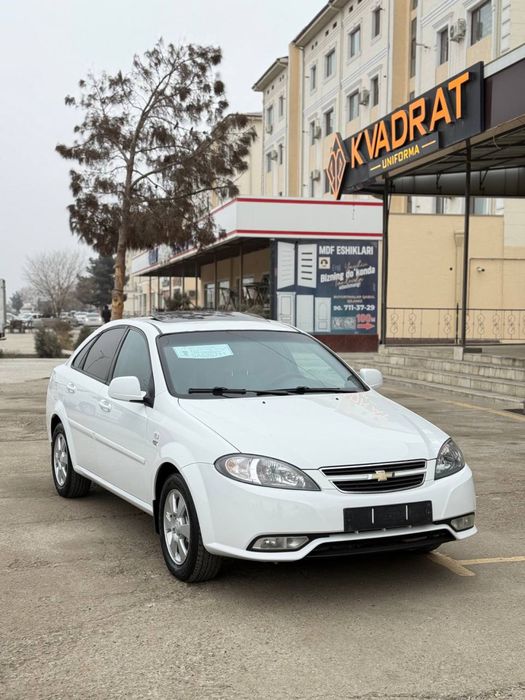 Срочна жентра 3позиця автомат 2020 га 2021 сотилади