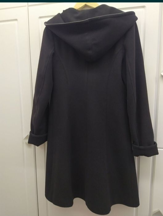 Пальто.         .