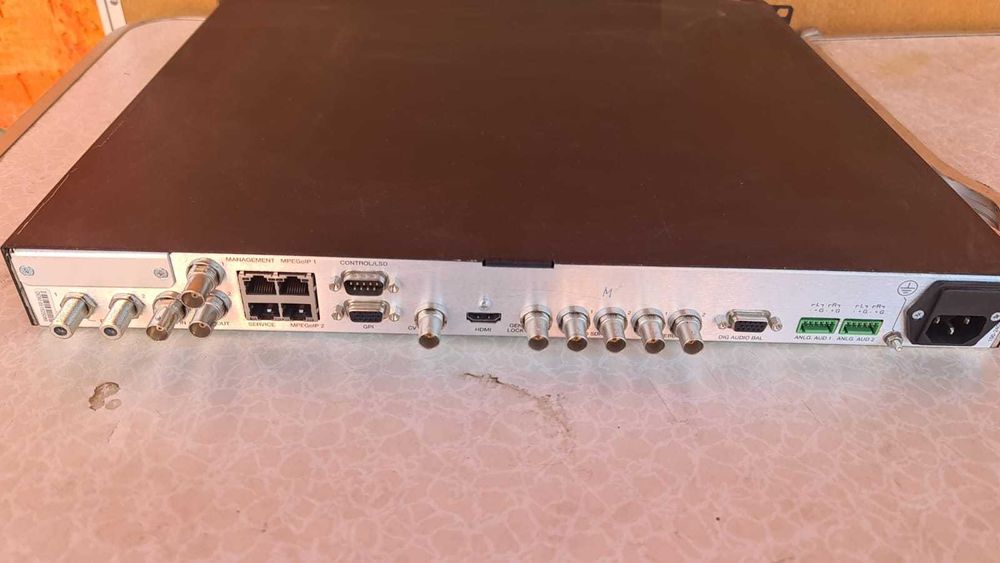 Harmonic ProView 8100 — Одноканальный коммерческий декодер