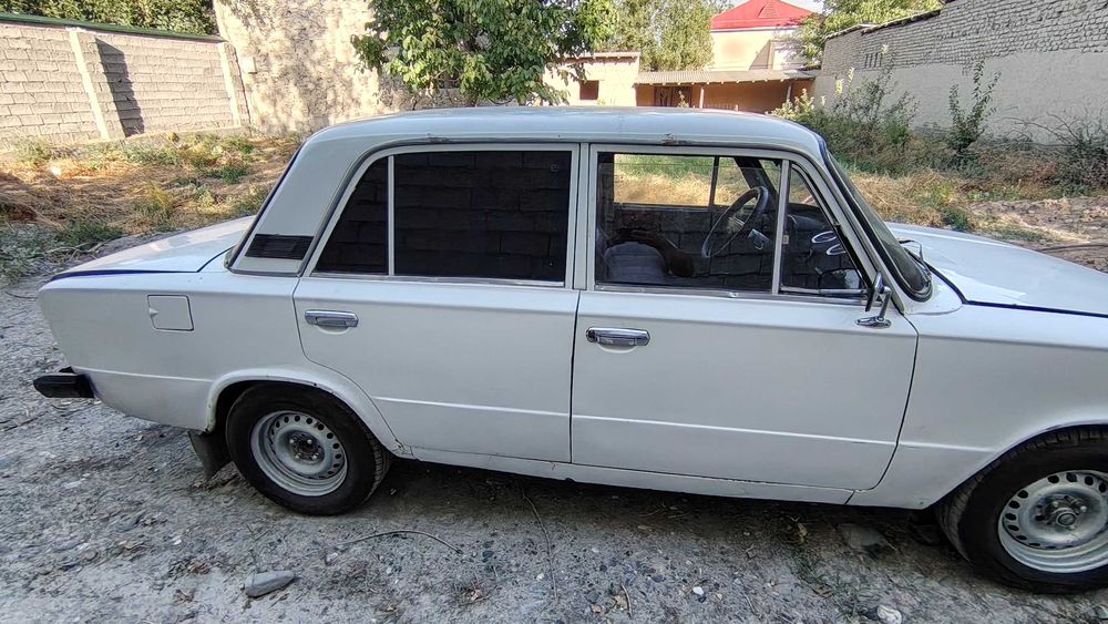 Vaz 2101 moshina xolati yaxshi