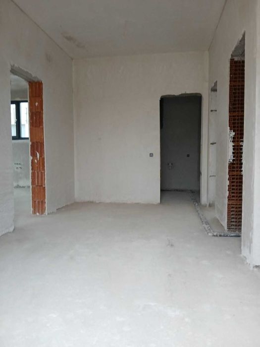 Продава се Къща в Пловдив, Беломорски - 210 кв.м за 1429 €/кв.м - Снимка #1