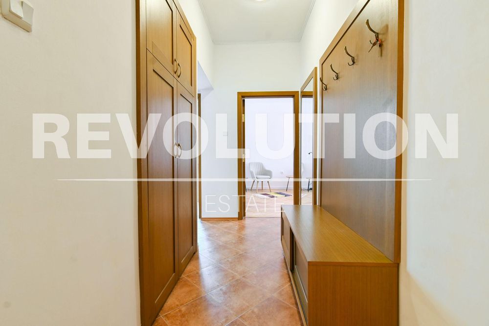 Дава се под наем Двустаен апартамент в София, Иван Вазов - 70 кв.м за 661.98 € - Снимка #9