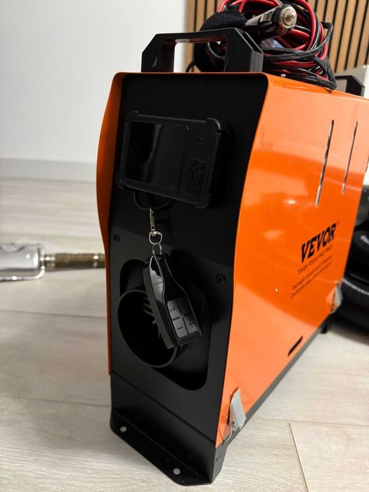 Încălzitor de aer diesel VEVOR, multifuncțional, 12V, 8KW, cu telecomandă bluetooth LCD pentru mașină și rulote
