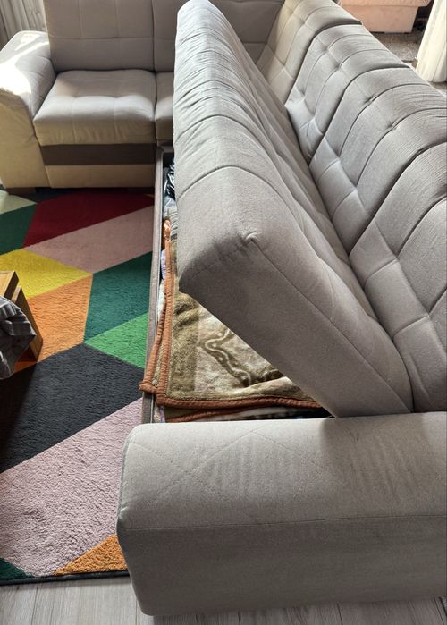 Диван угловой с отделениями для хранения