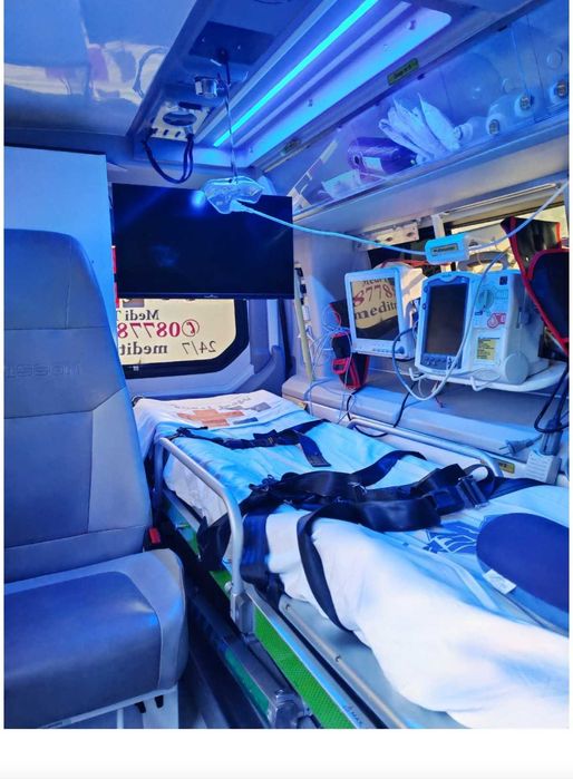 Продавам Линейка Volvo V70 Ambulans 2.4 D5 (2015 г.) – 220 000 км, EURO 6, Бургас