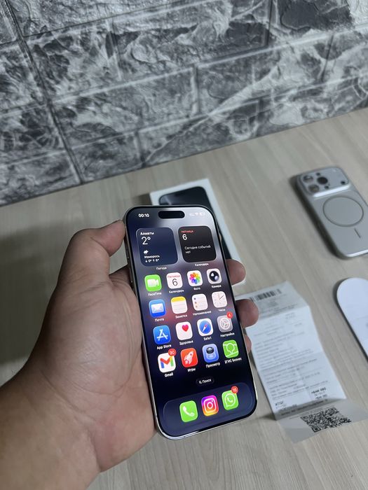 Срочно Продам Айфон 16 про 16pro apple