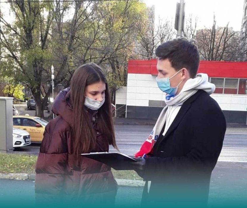 Услуга промоутуеров.  Раздача флаеров,.  Раздача листовок