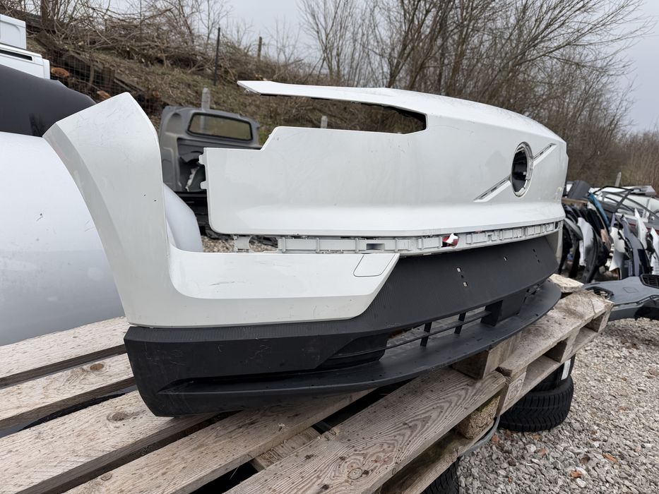 Броня Volvo EX30 2023 год.-