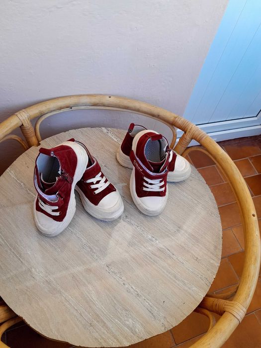 Запазени детски   обувки