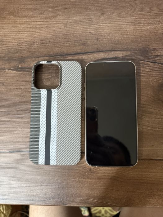 Продам iPhone 13 Pro на 256 ГБ