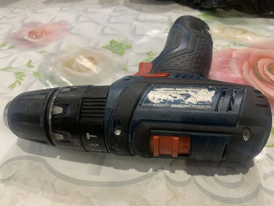 Bosch GSB 10,8-2-LI/двускоростен ударен винтоверт+батерия 1,5ah