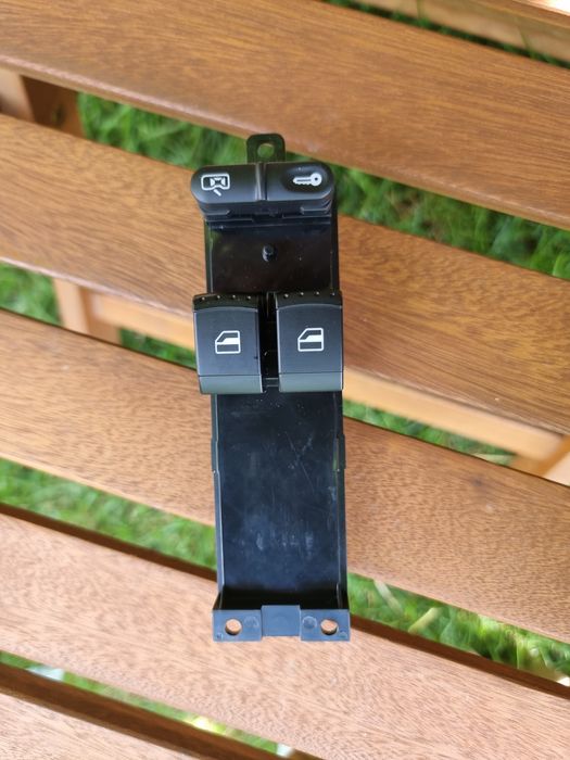 Comanda Comutator butoane geam Golf 4 Bora Passat Leon Octavia Fabia