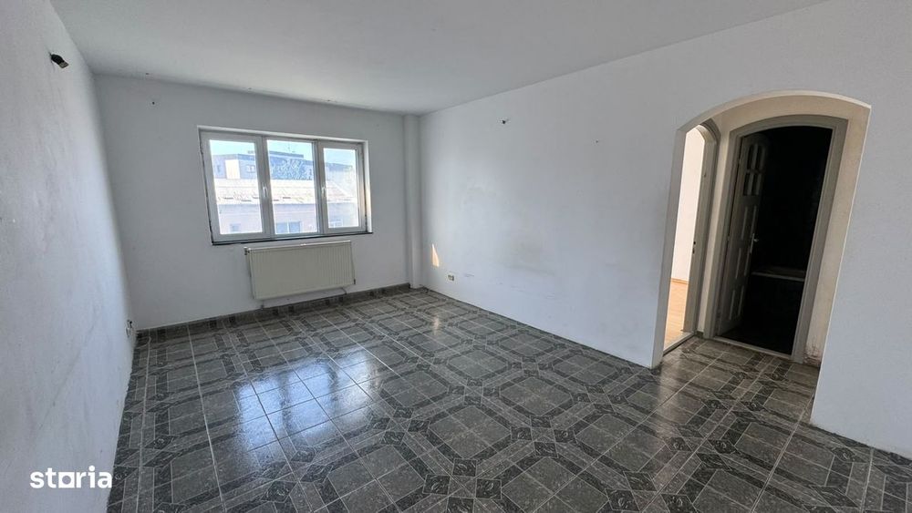 Apartament cu 3 camere -decomandat – zona Alecu Russo — fotografia 1