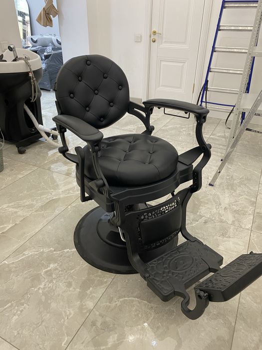 Продам барбер королевское кресло