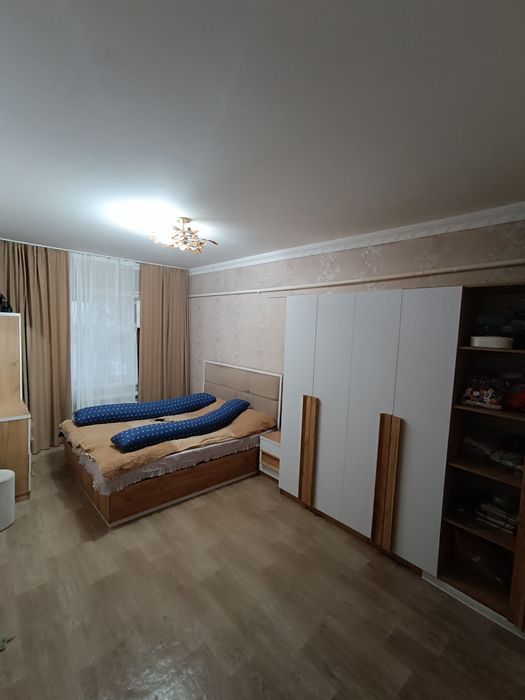 Продаётся квартира 23 мкр , дом 1/4 , совсеми удобствами .