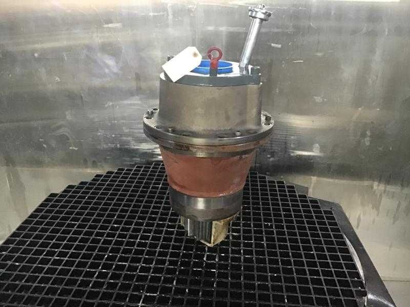 Reductor de rotire Liebherr SAT275/238 - Piese de schimb Liebherr