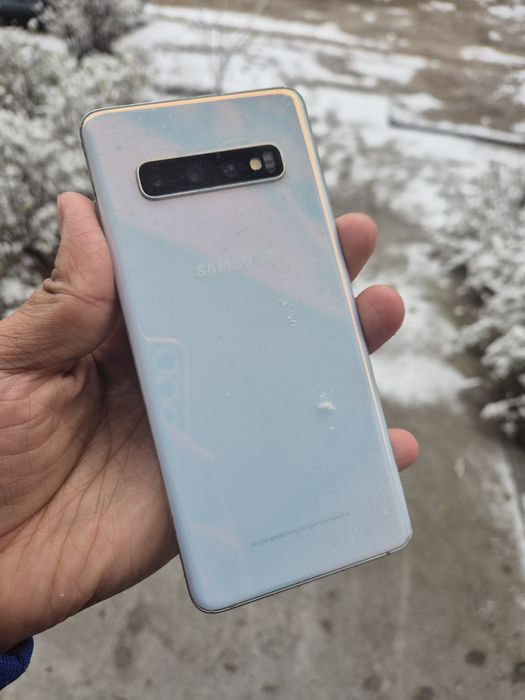 Samsung s10  8 /128gb