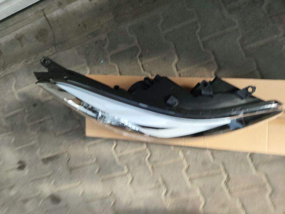 Элантра фара передняя