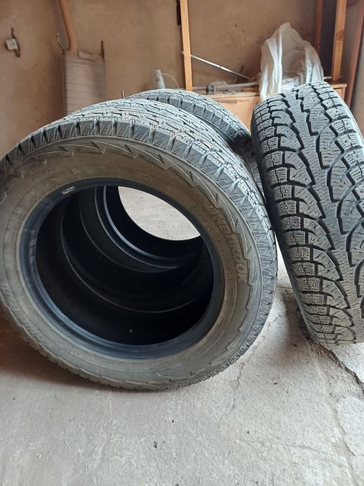 Продам Б/у Шины зимний