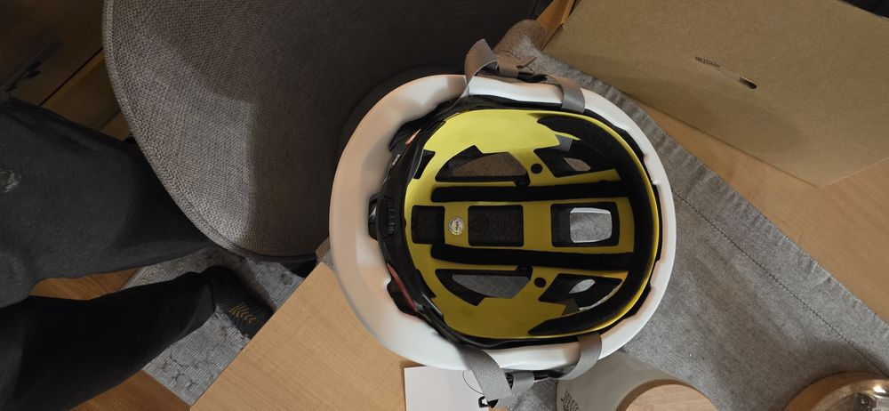 каска specialized camber