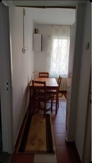 Inchiriez garnoniera comfort 1 in zona Ozana