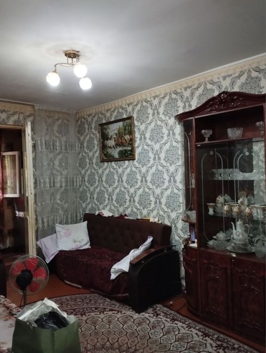 Продажа квартиры  чиланзар 8 кв 3в4/1/4