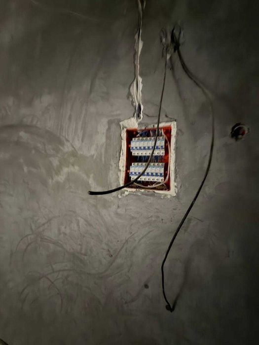 2х комнатная квартира 70кв/м в состоянии коробки, без глухих комнат