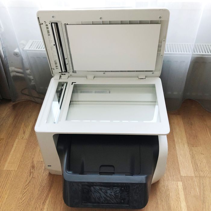 Imprimantă Multifuncțională HP OfficeJet Pro 8730 Wireless A4