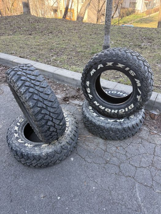 Cauciucuri atv stare perfecta 4 bucati M/T