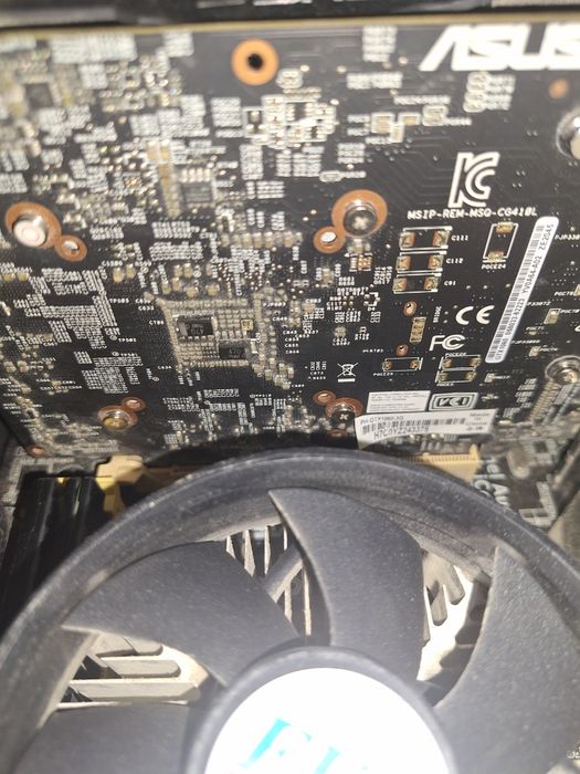 Vand pc gaming 16gb ram,i5-4590  3.30 GHz nvidia geforce GTX 1060 3 Gb