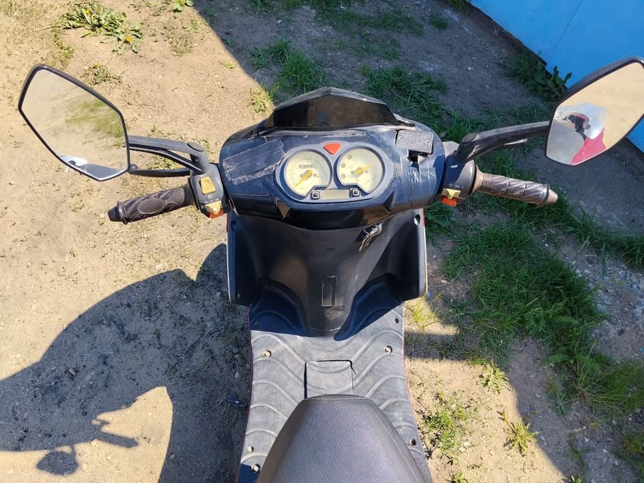 Продаю  скутер 150 куб