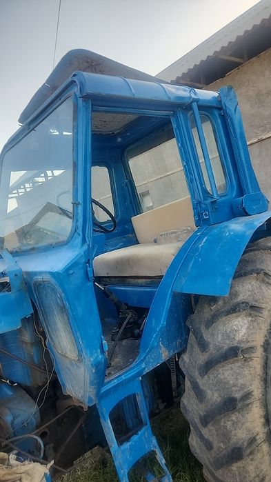 Belarus traktor 80