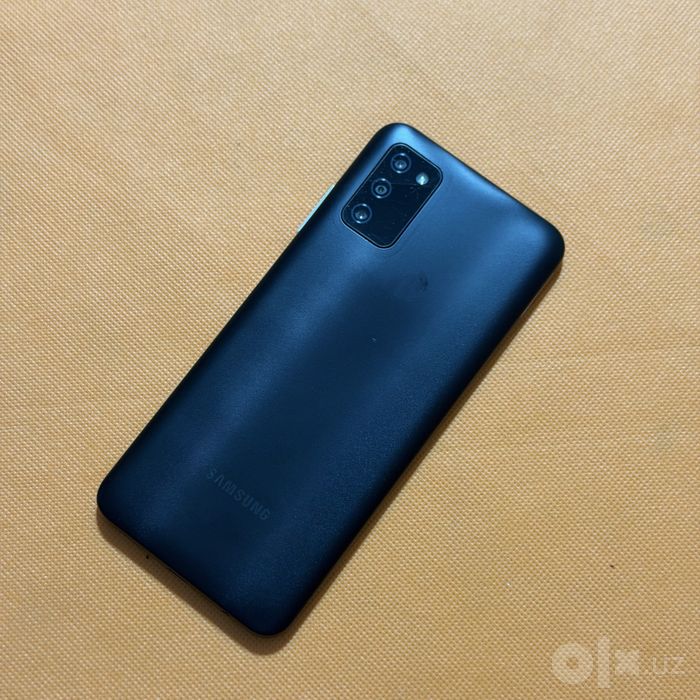 Samsung Galaxy A03s ideal dastafka bor