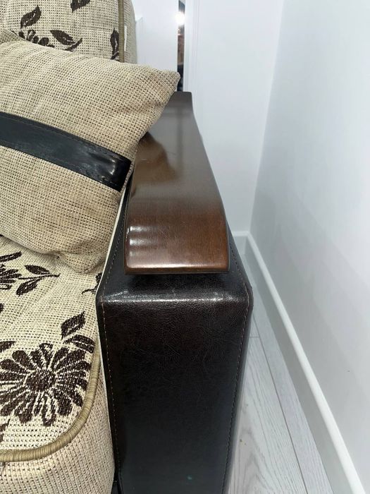 Раскладной диван  б/У