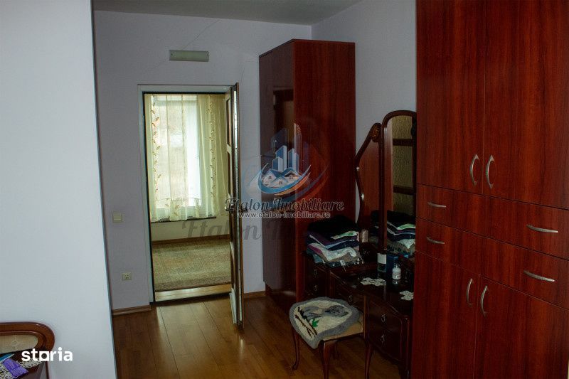 Vila Lux 375 mp Piatra Neamt