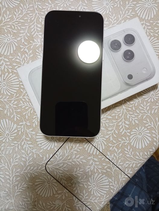 Iphone 17 pro max xitoy