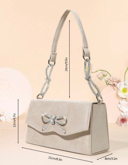 Дамска чанта с панделка