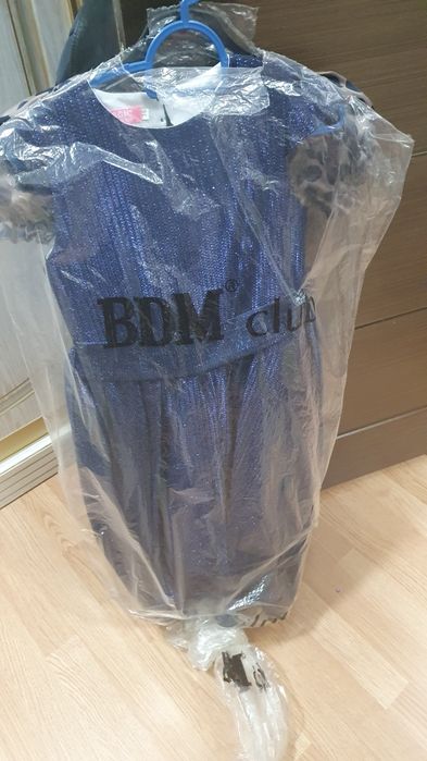 Продам детские  платьи