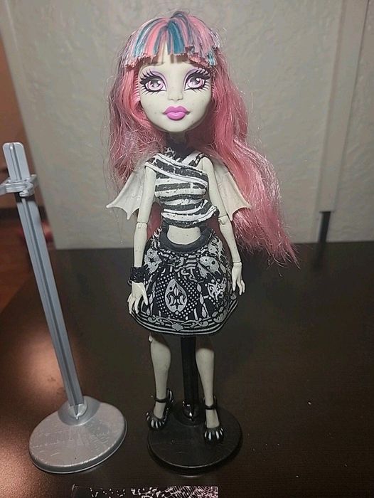 Рошель база г1 монстер хай