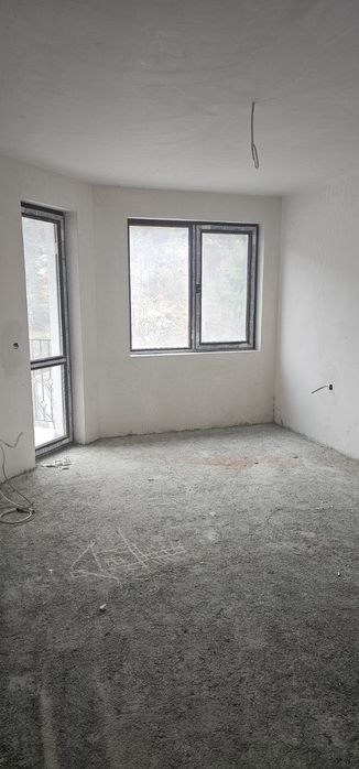 НОВ тристаен апартамент