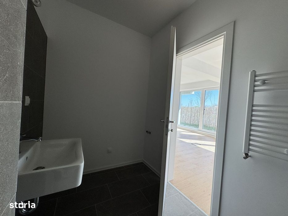 Studio 45mp SU + Gradina 27mp – Gata de mutare – Zona Mall Colosseum