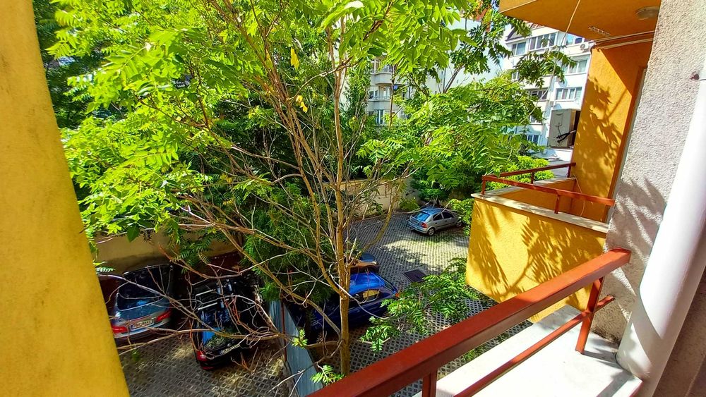 Дава се под наем Тристаен апартамент в София, Център - 100 кв.м за 714 € - Снимка #10