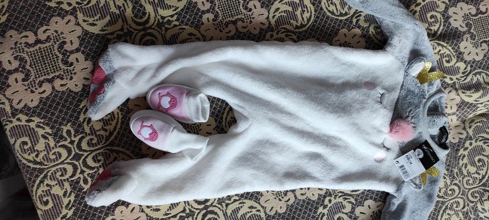 Lot hainute noi bebelus 0-4 luni