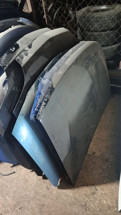 Капот   Mazda капот