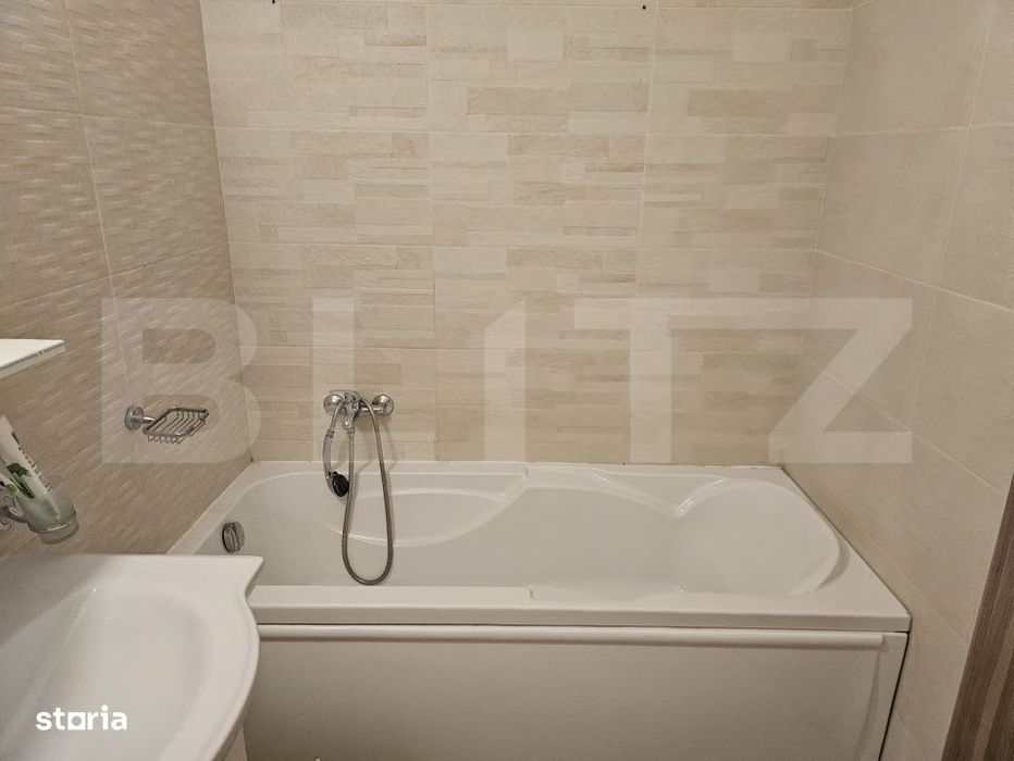 Apartament 3 camere spatios, cu pod amenajabil si parcare dubla