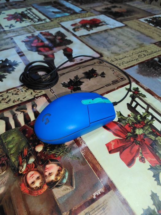 Игровая мышь Logitech G102 Lightsync (голубая)